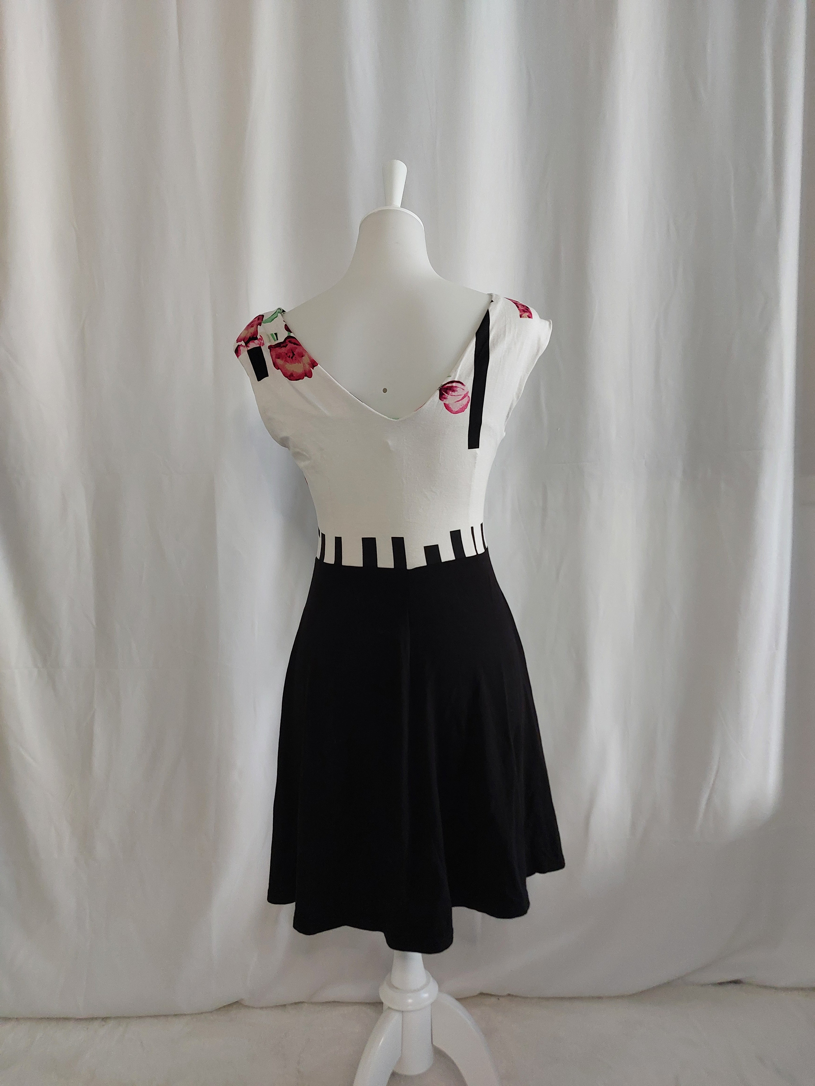 Lilly Chic Sommerkleid