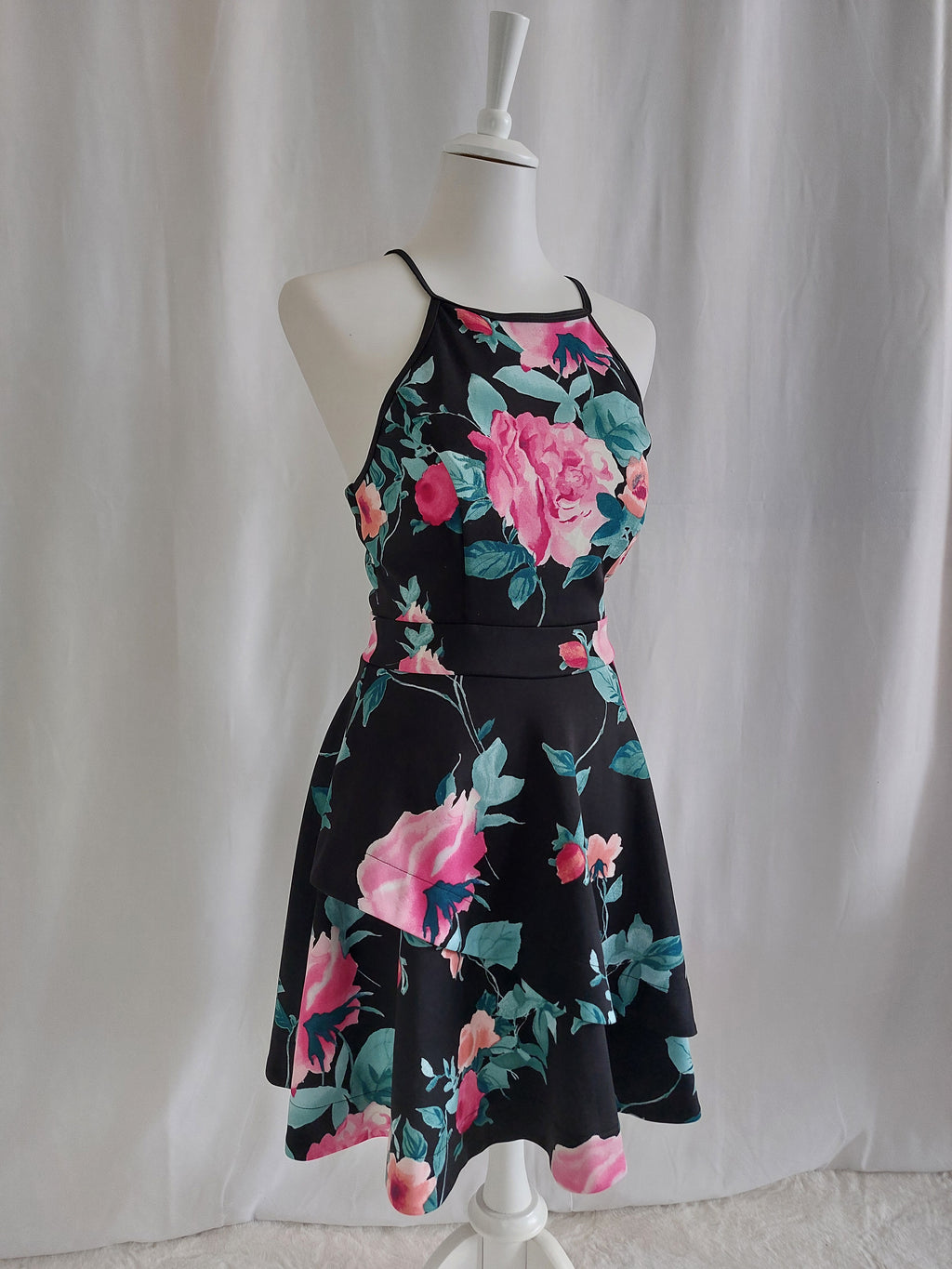 Geblümtes Sommerkleid