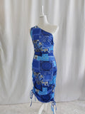 Lässiges blaues Sommerkleid