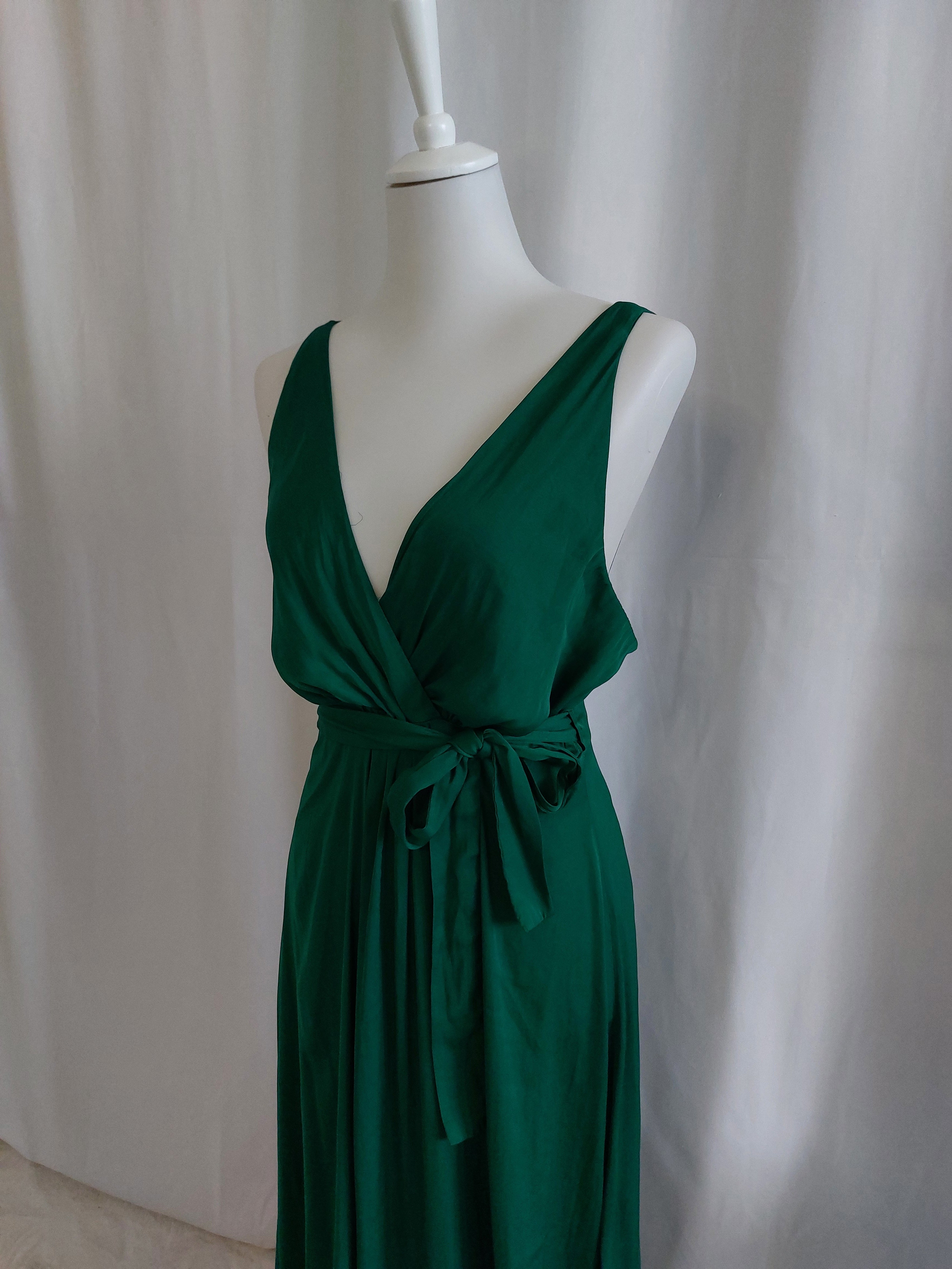 Smaragdgrünes Maxikleid