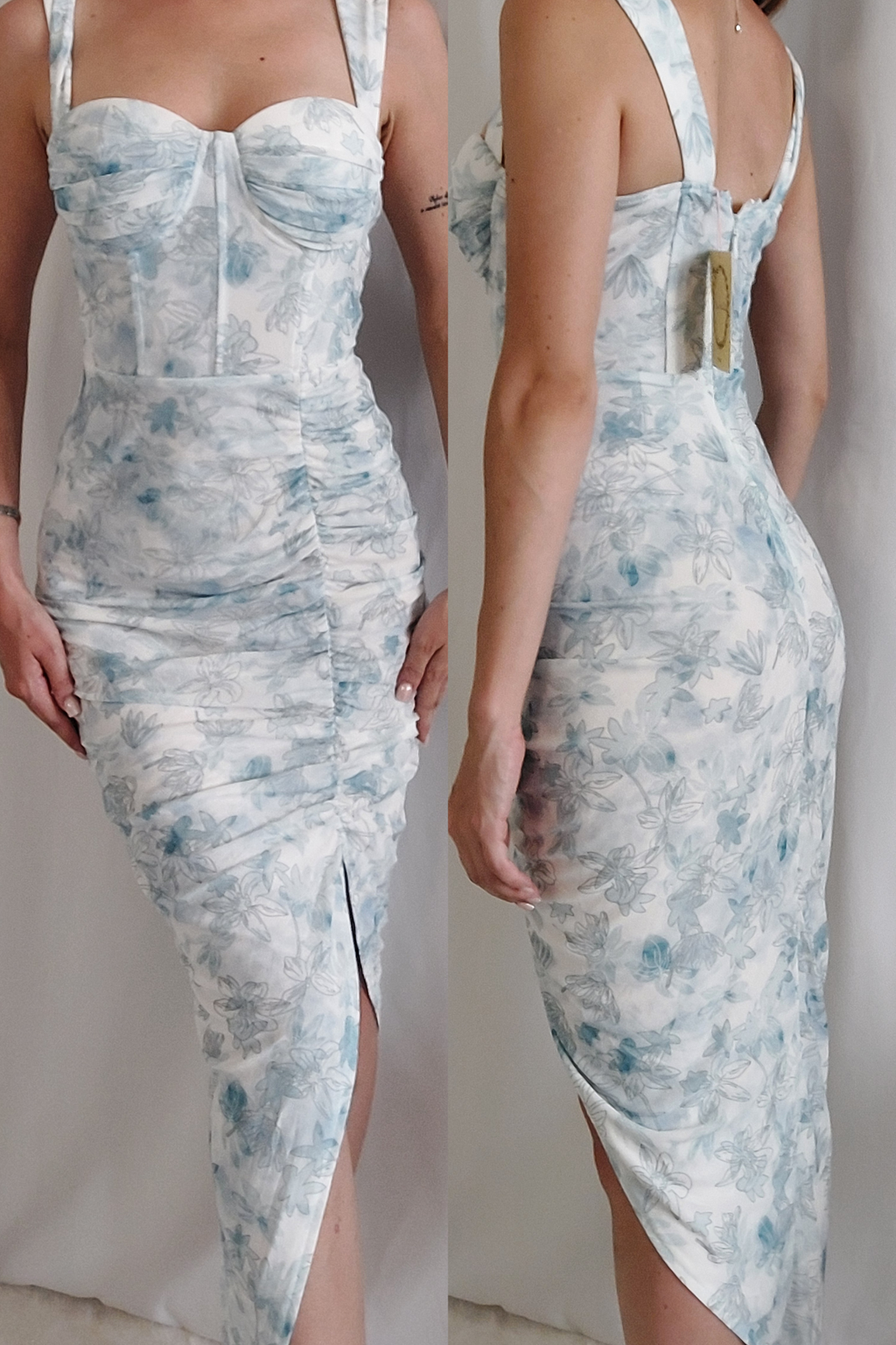 Satin-Maxikleid mit floralem Print - Blau