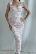 Satin-Maxikleid mit floralem Print - Rosa