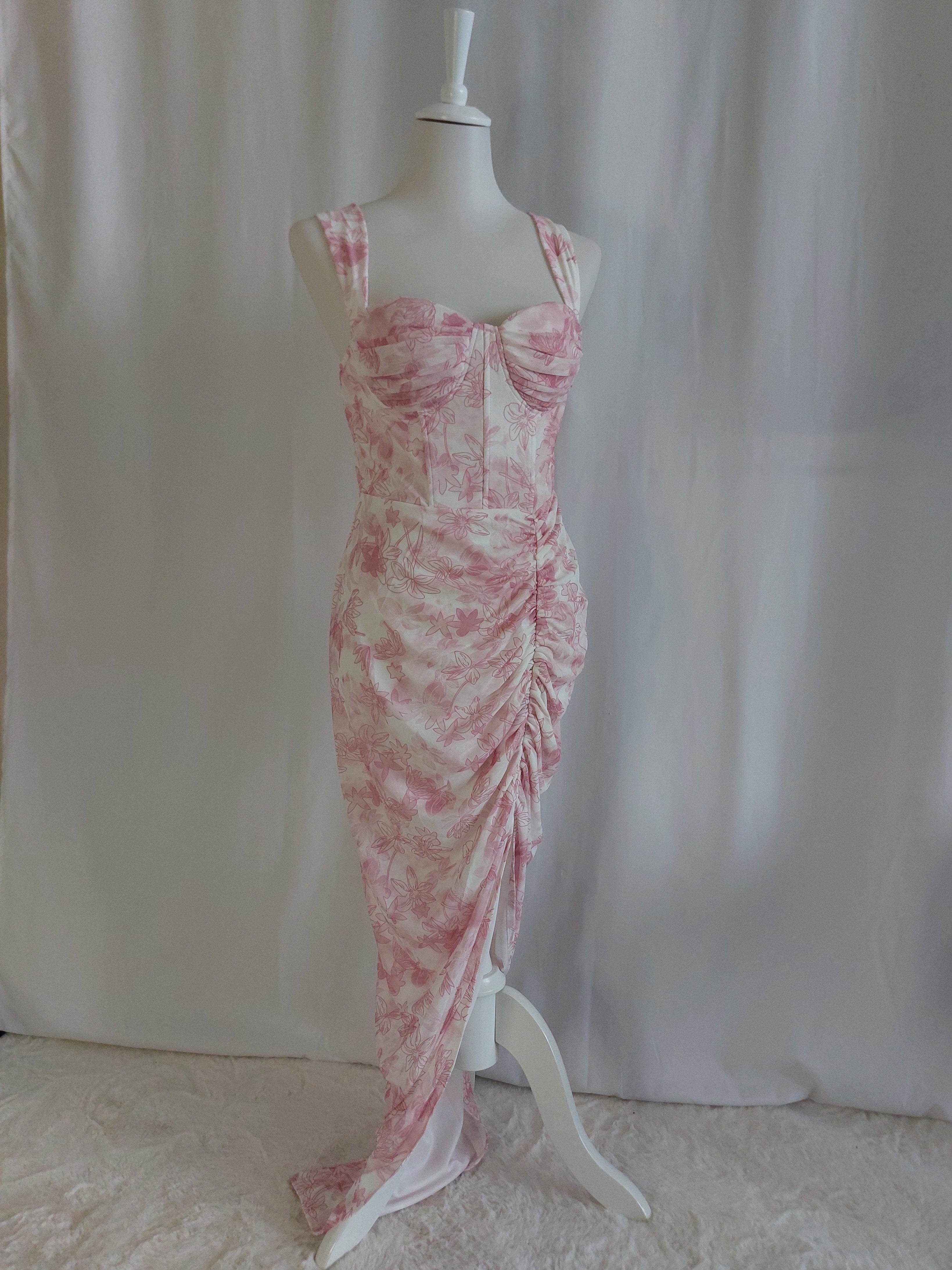 Satin-Maxikleid mit floralem Print - Rosa